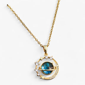 Necklace : Ketting Goud - Elegante Sterrenhemel - Tijdloze Veelzijdigheid in van Pantino