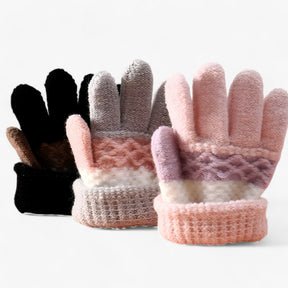other : Warme Gebreide Stijl - Ideaal voor Winteravonturen in van Pantino