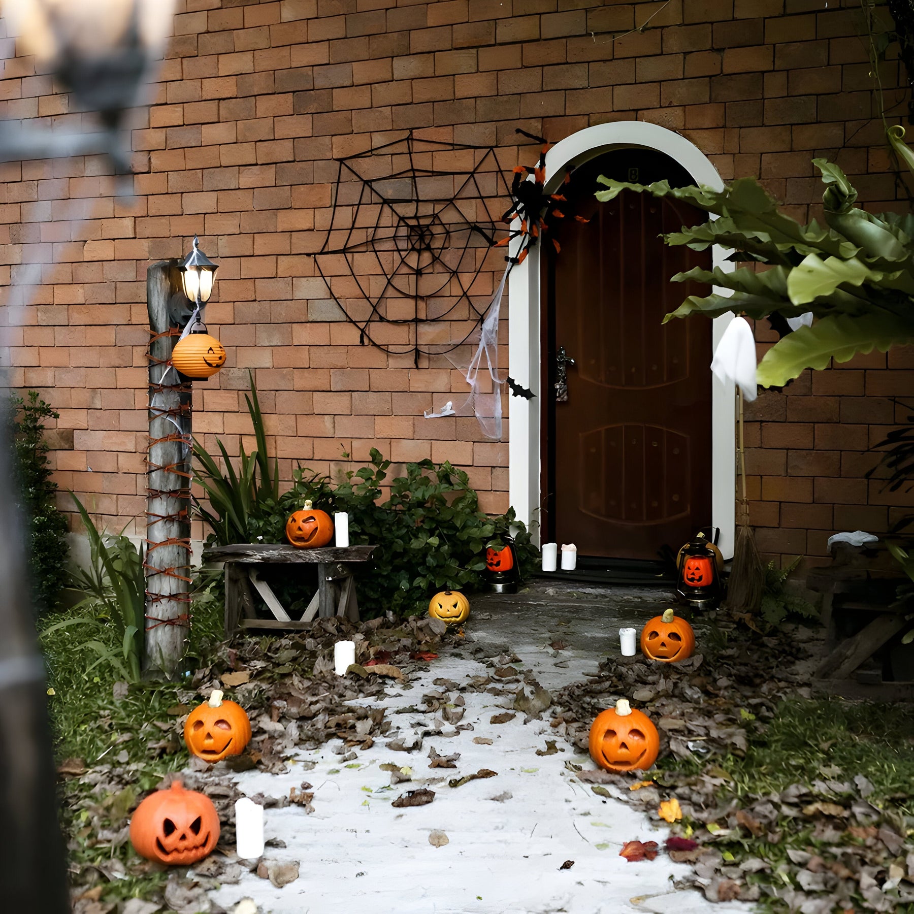 home & garden : Roestige Prikkeldraaddecoratie - Westerse Sfeer voor Halloween in van Pantino