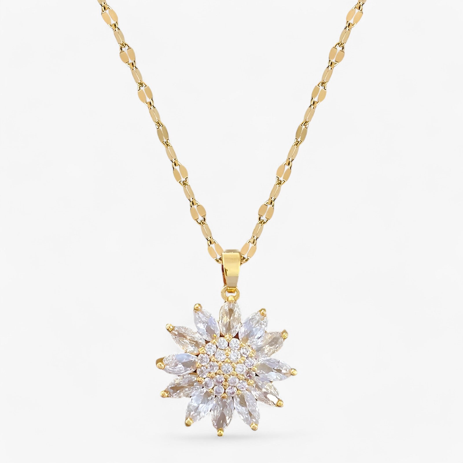 Necklace : Ketting Goud - Luxe Bloemhanger - Trendy en Tijdloos in van Pantino