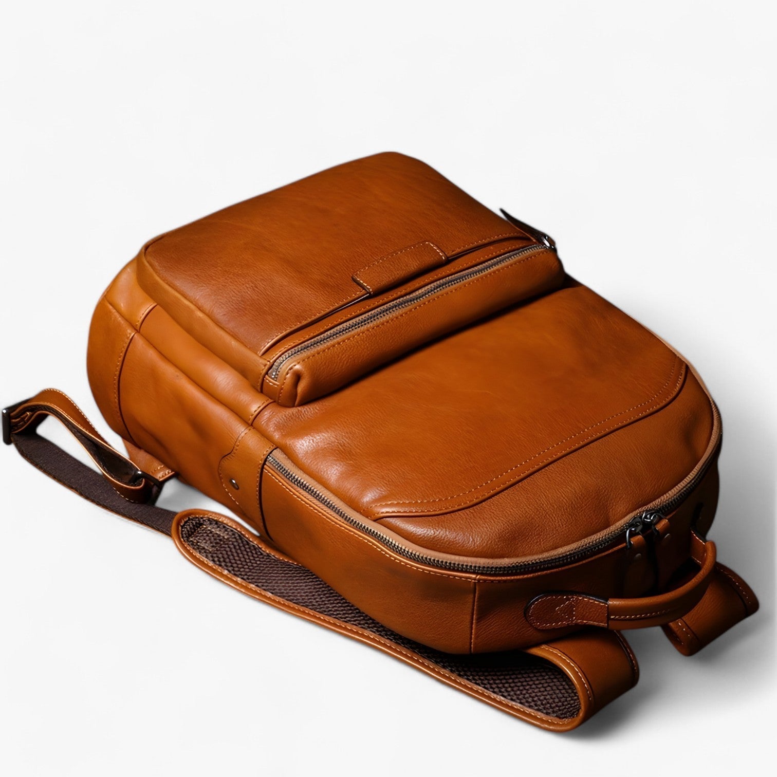 bags : Rugzak Bruin - Diogo Luxe Leren Laptoprugzak - Stijlvol en Ruim in van Pantino