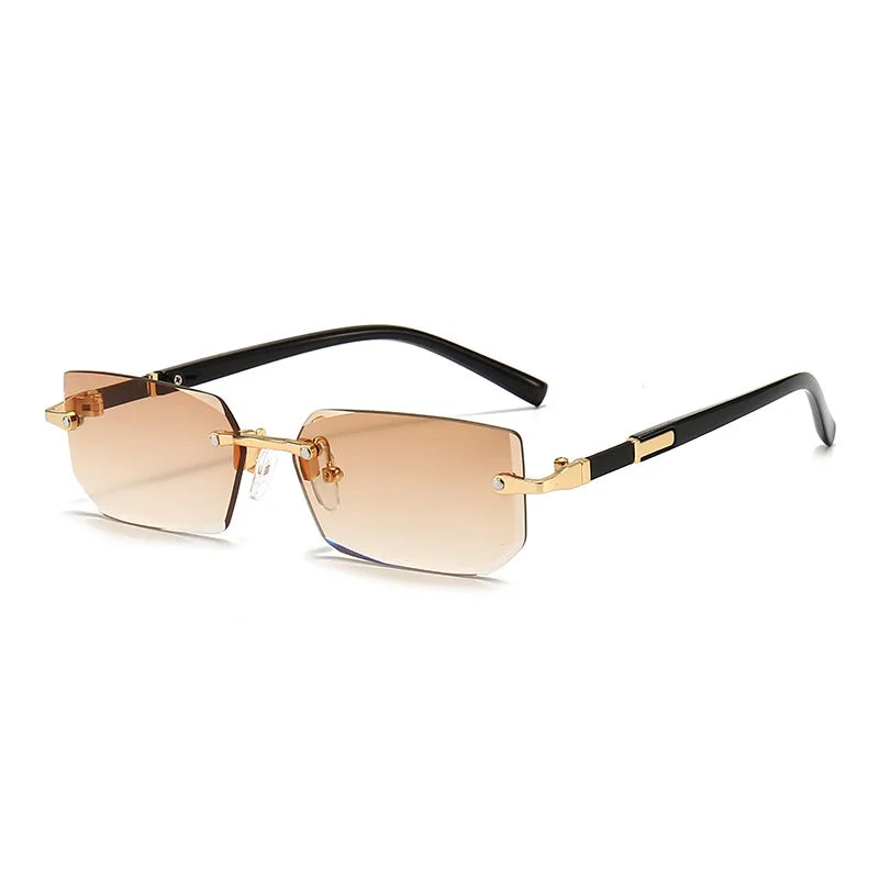 Sunglasses : Zonnebril Zwart Luxor - Stijlvol Unisex Design met UV400 Bescherming in Goud van Pantino