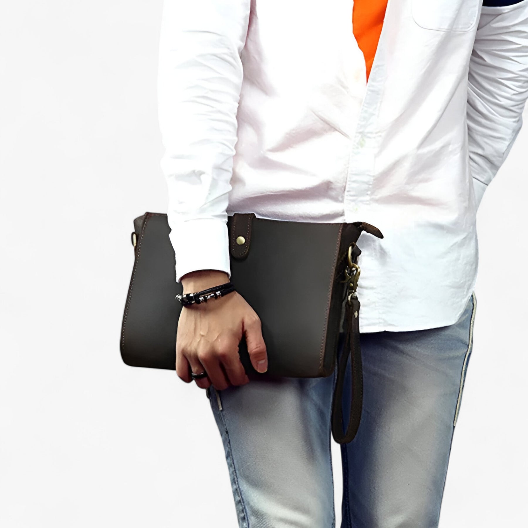 bags : Bruin Mini Tas met Polsband in van Pantino