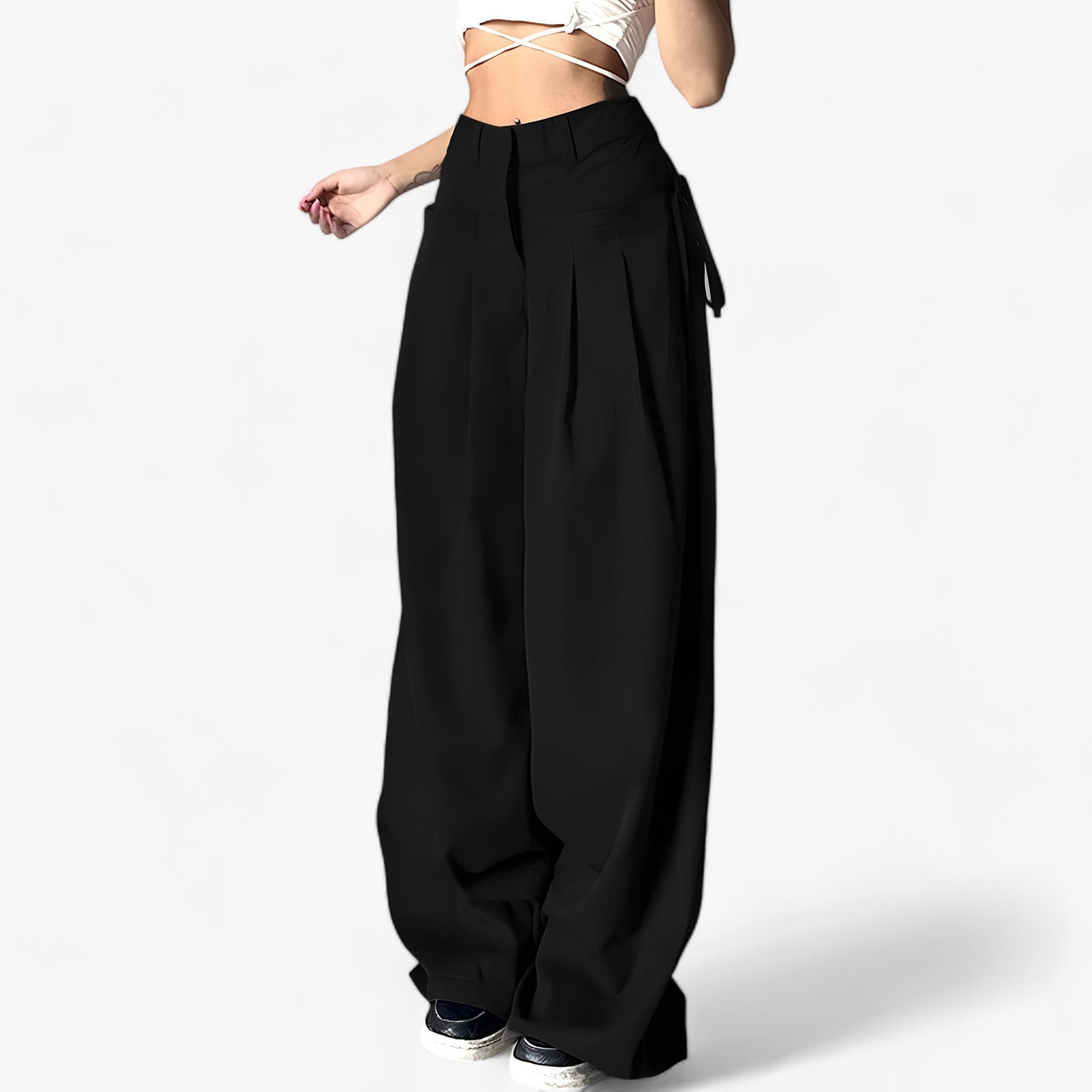 Pants : Broek met Wijde Pijpen - Hoge Taille & Retro Kantoorstijl - Zwart in Zwart van Pantino