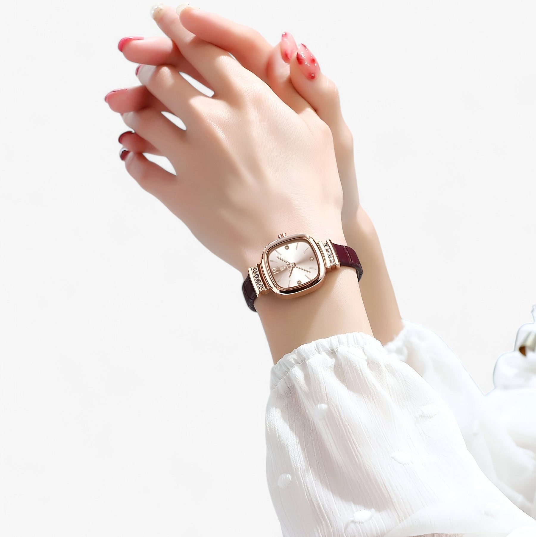 watches : Luxe Horloge voor Dames - Waterbestendig met Diamante Accenten in van Pantino
