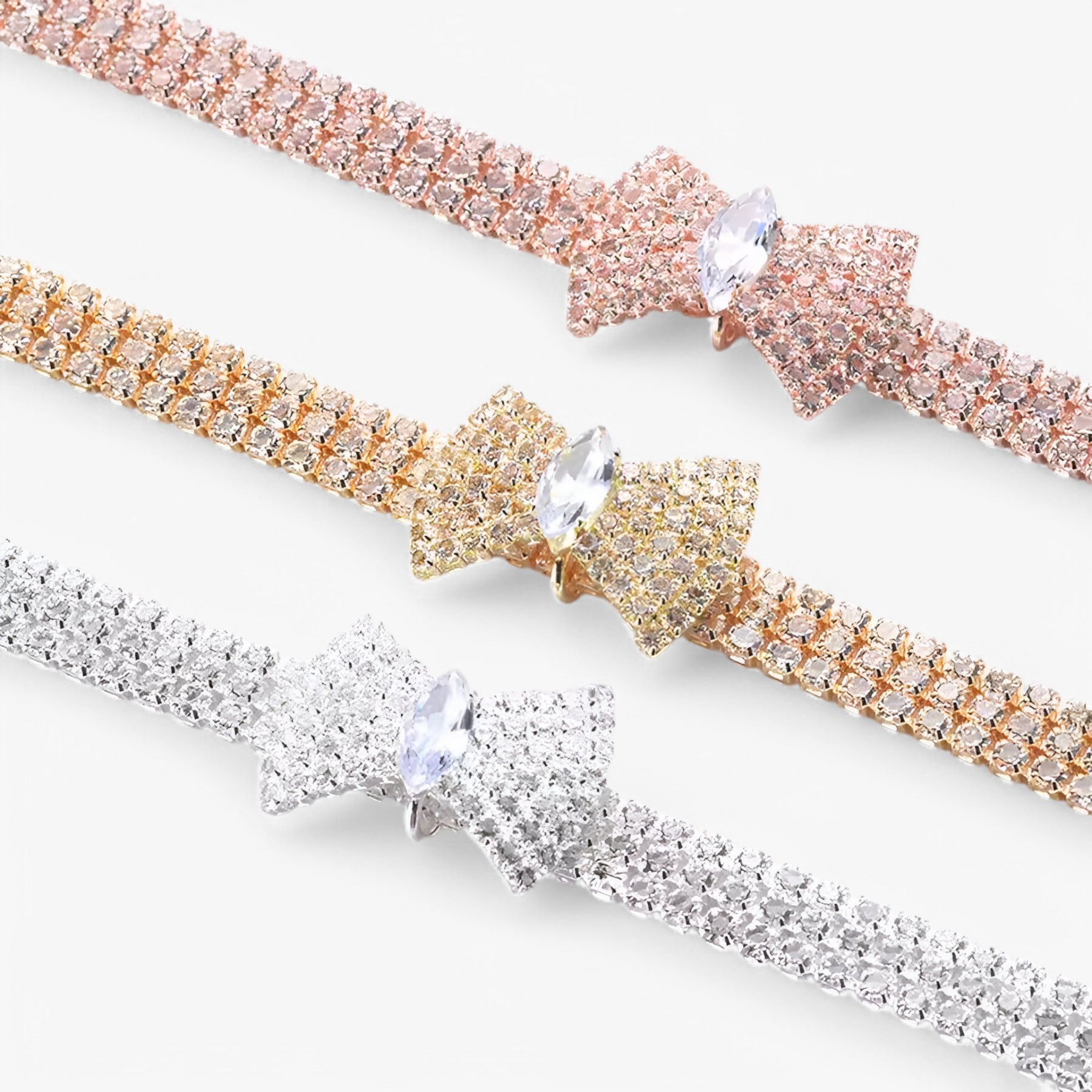 pets : Bling Kattenhalsband met Strik en Kristallen - Goud in van Pantino
