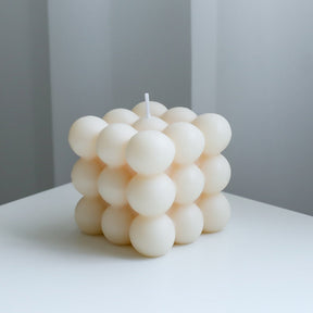 home & garden : Bubble Glow Kaars Wit - Prachtig Trendy Interieur Decoratie - Soja Wax in Beige van Pantino