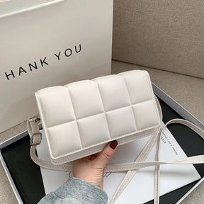 bags : Claire Handbag Polyester 21cm in white van Pantino