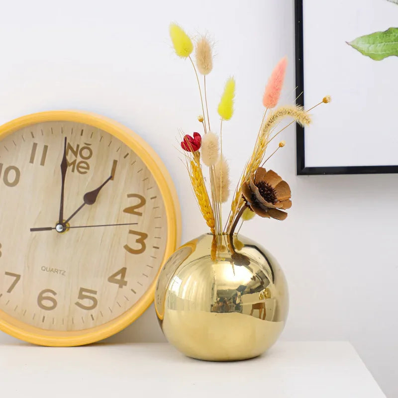 home & garden : Gouden Keramische Bloemenvaas - Luxe Decoratieve Woonkamer - Keramiek in van Pantino