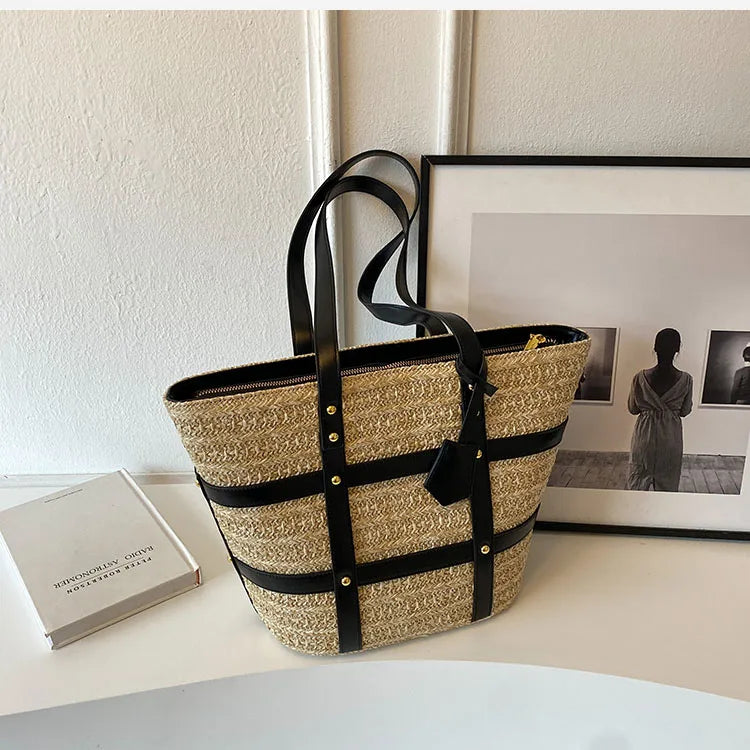 bags : Straw Bag Black - Tas in Black van Pantino