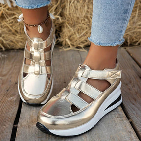 Sandales pour femmes : Sandales Femme Confort Cuir Noir Élégantes & Ergonomiques in Or van Pantino