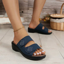 Sandals : Sandalen Dames Rood - Comfortabele Wandelsandalen - Ideaal voor die Stijlvol en Ondersteunend Wandelen in Blauw van Pantino