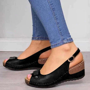 Sandals : Dames Sandalen - Handgemaakte Espadrilles voor een Verfijnde en Casual Look in van Pantino