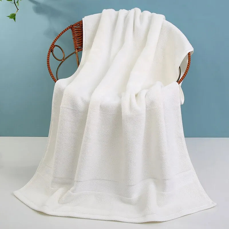 home & garden : TurboTrock Luxe Sneldrogende Handdoek - Comfort, Luxe en Duurzaam. - Blauw in Wit van Pantino
