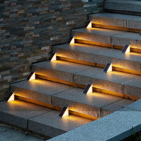 home & garden : StairGlow - Elegante & Moderne LED Traplampen - 2 + 2 in van Pantino