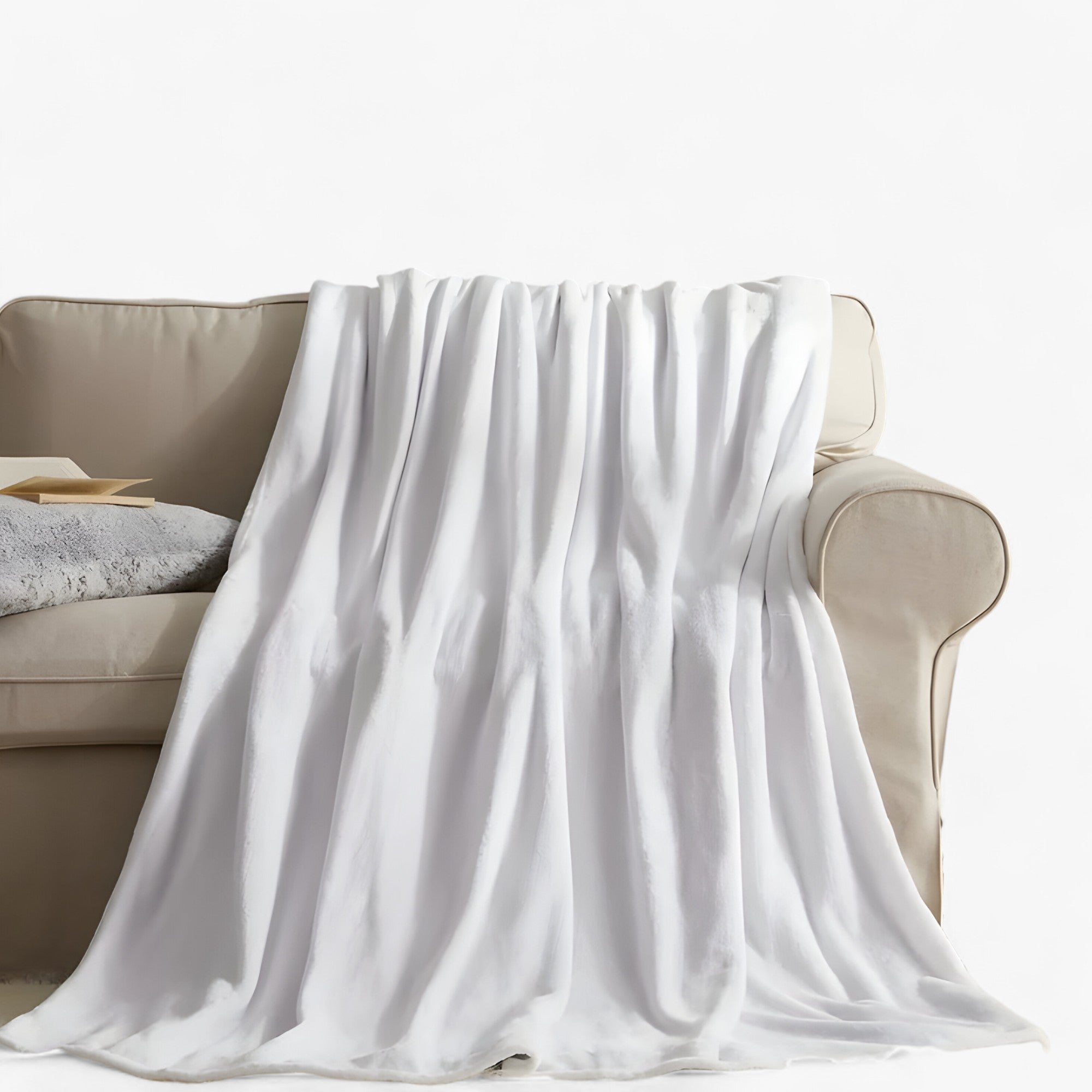 home & garden : Zachte Flanellen Deken - Warmte en Comfort - Zwart in Wit van Pantino