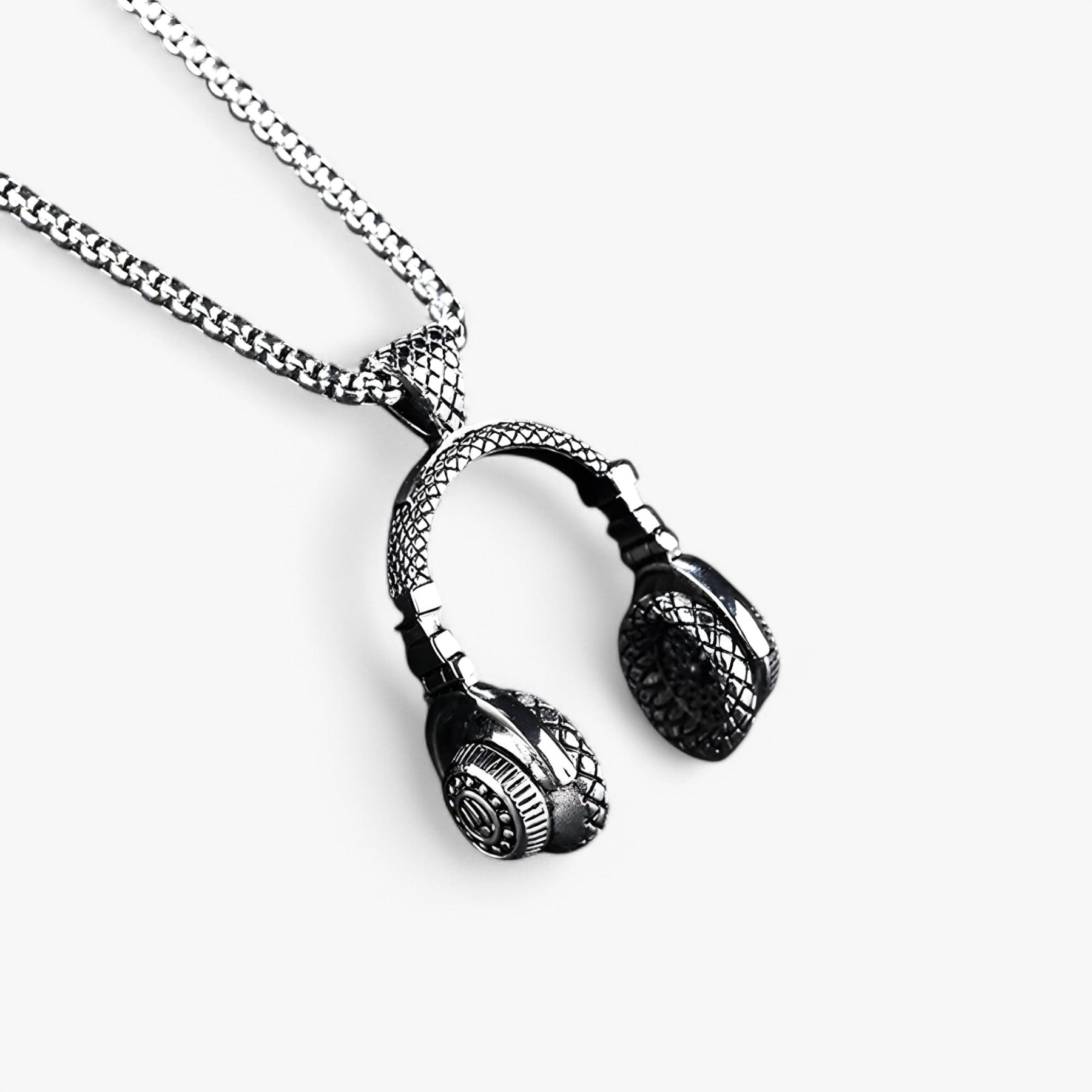 Necklace : Punk Hoofdtelefoon Ketting - Cool en Stijlvol Statement - Zwart Versterkt in van Pantino