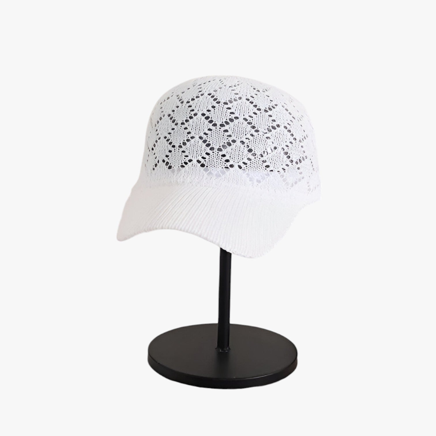 Sun Hat : Zomerhoed die Ademt voor Dames - Licht, Elegant en Verstelbaar - Beige in wit van Pantino