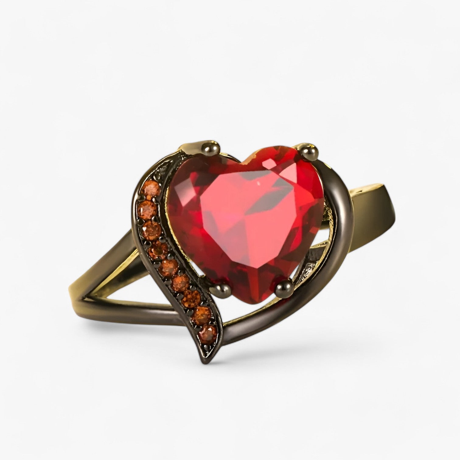 Ring : Lyra & Aidan - Keltische Liefdesring Gezet met Hartsteen in van Pantino