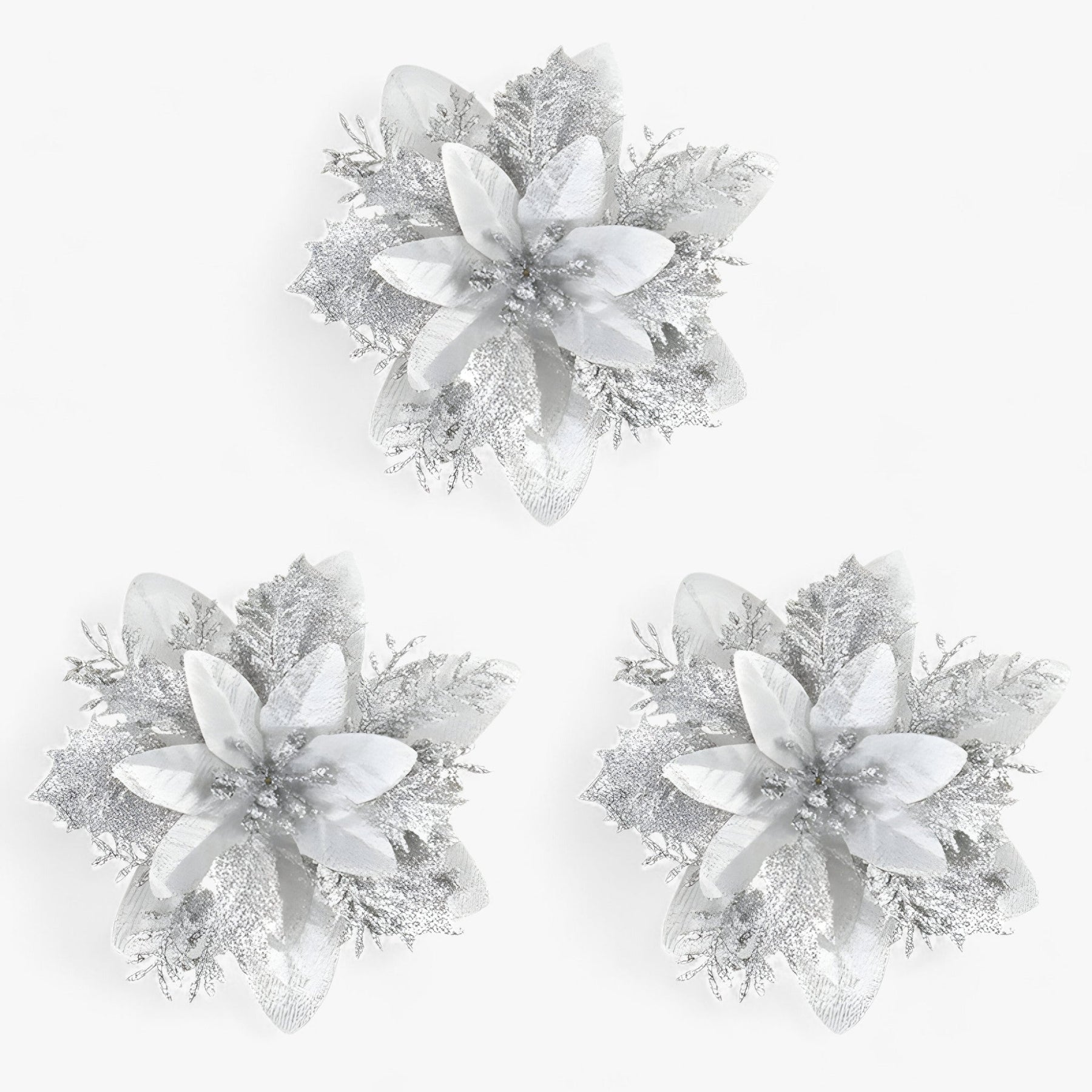 home & garden : Émilie - Glinsterende Kerstbloemen - Geef Je Decoratie een Sprankelend Tintje in Zilver van Pantino
