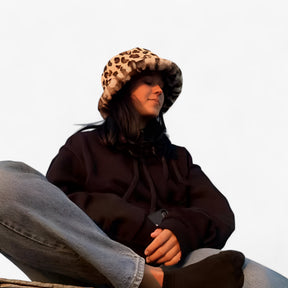 Bucket Hat : Hoed Khaki - Warme Leopardprint Vissershoed - Trendy en Comfortabel in van Pantino