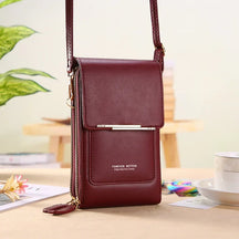 bags : Schoudertas met Touchscreen Venster Bruin - Tech Smart Tas - Nylon in Bordeaux Rood van Pantino