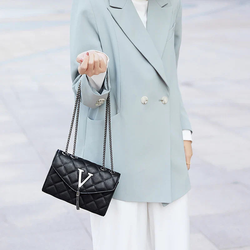bags : Belle Handbag Leer Zwart in van Pantino