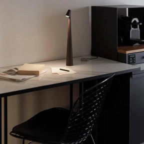 home & garden : Bordlampe Med Touchkontrol - Wit in van Pantino