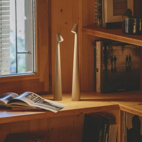 home & garden : Bordlampe Med Touchkontrol - Wit in van Pantino