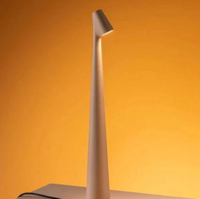 home & garden : Bordlampe Med Touchkontrol - Wit in van Pantino