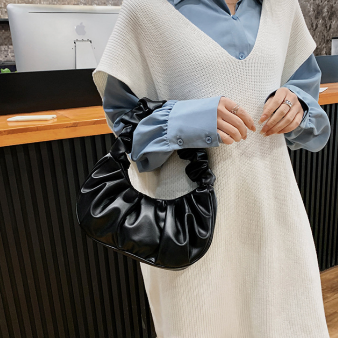 bags : Elegante Handtas Dames Zwart - Luxe Design Stijlvol - PU-Leer in van Pantino