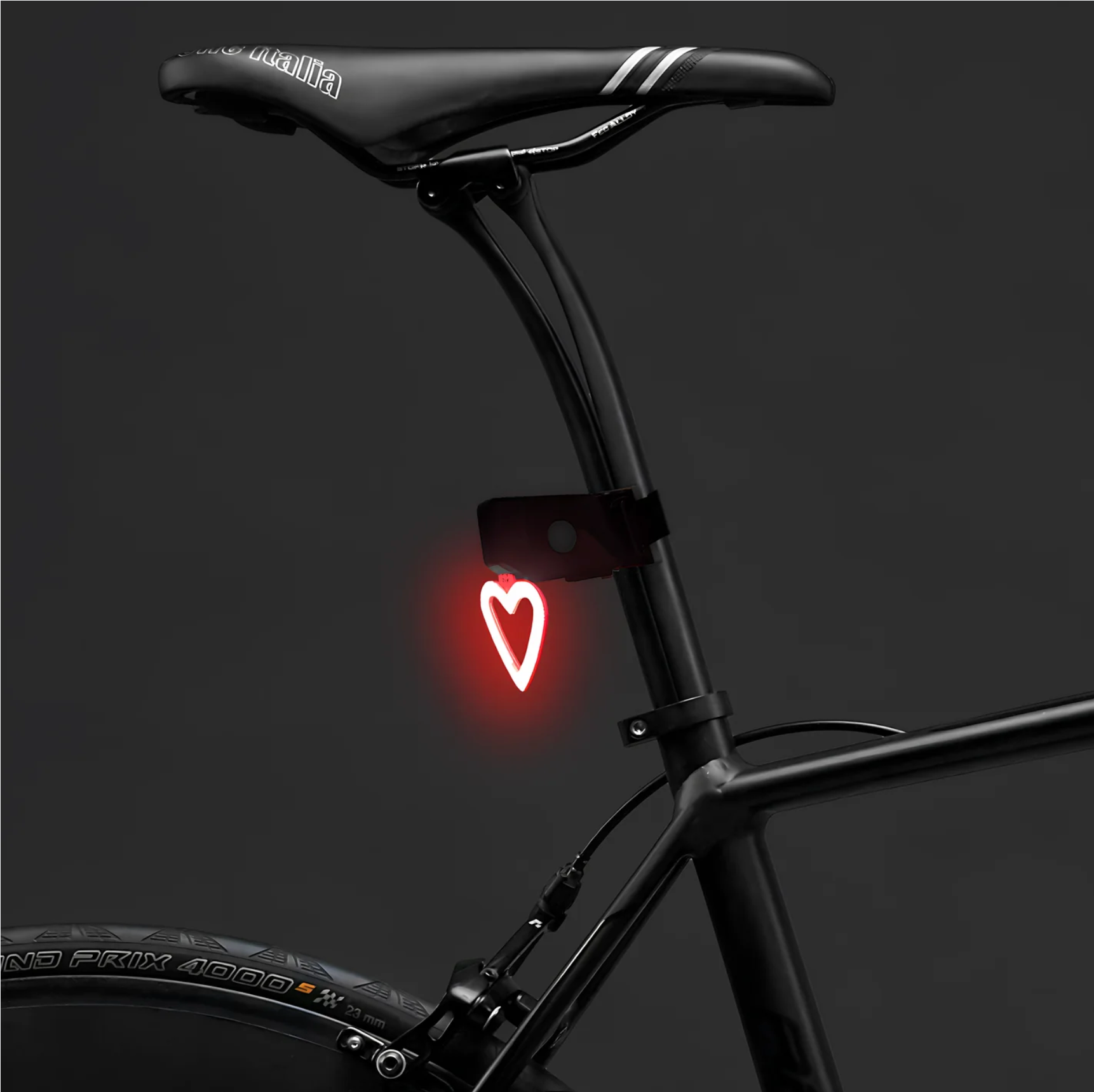 gadgets : Fiets Stuurlamp Led - Spread Love - Kleurrijke Verlichting in van Pantino