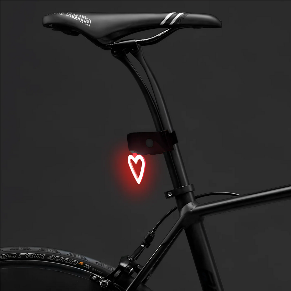 gadgets : Fiets Stuurlamp Led - Spread Love - Kleurrijke Verlichting in van Pantino