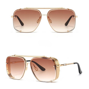 Eyeglasses : Leonard Buccino Zwarte Leren Heren Portemonnee - Compact & Stijlvol in Champagne van Pantino