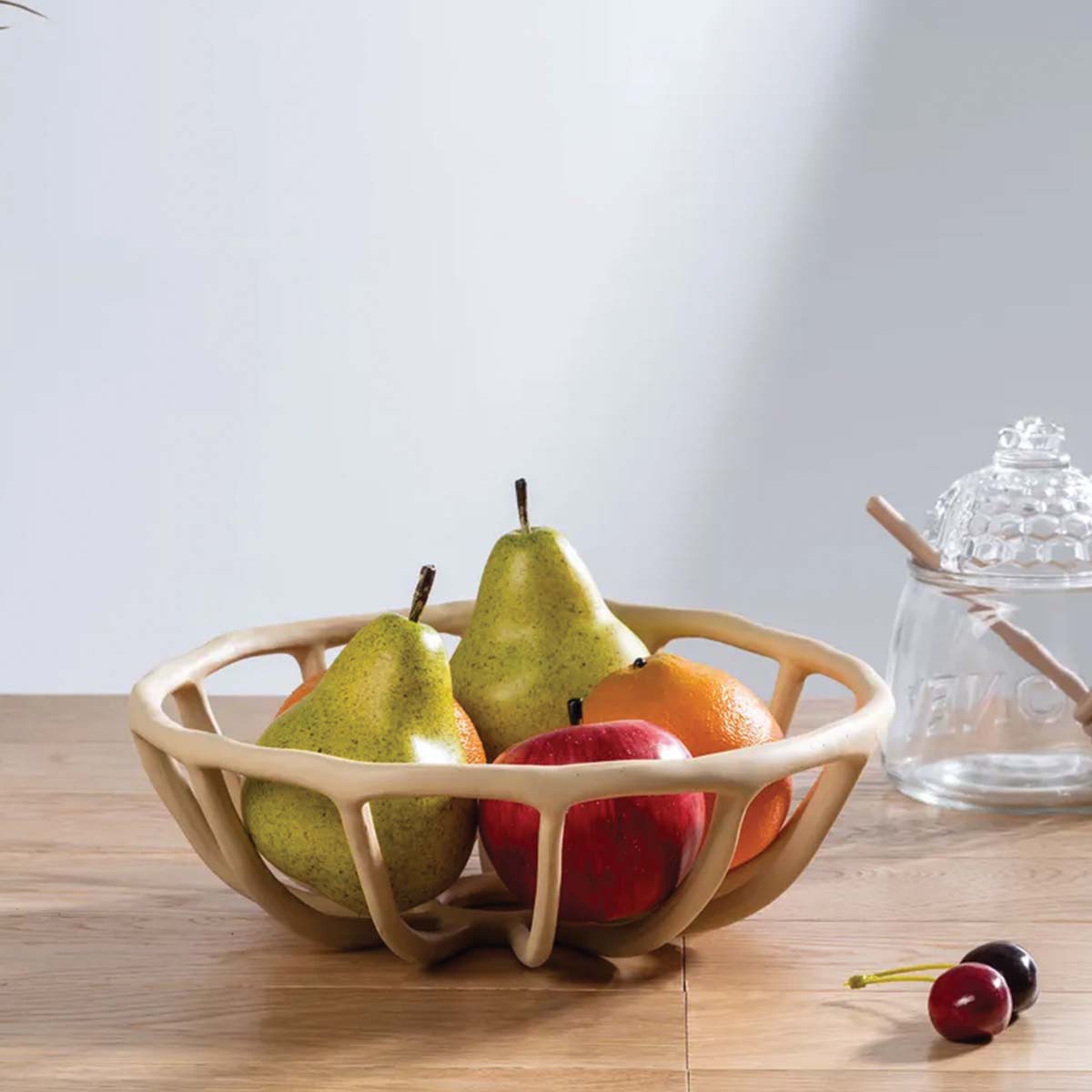 home & garden : Artistieke Resin Fruitschaal met Elegant Ontwerp - Wit in van Pantino
