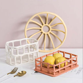 home & garden : Artistieke Resin Fruitschaal met Elegant Ontwerp - Wit in van Pantino