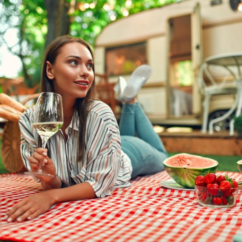 outdoor equipment : Picnic Perfection: Jouw Ideale Kleed voor Elk Buitenavontuur - Geel in van Pantino