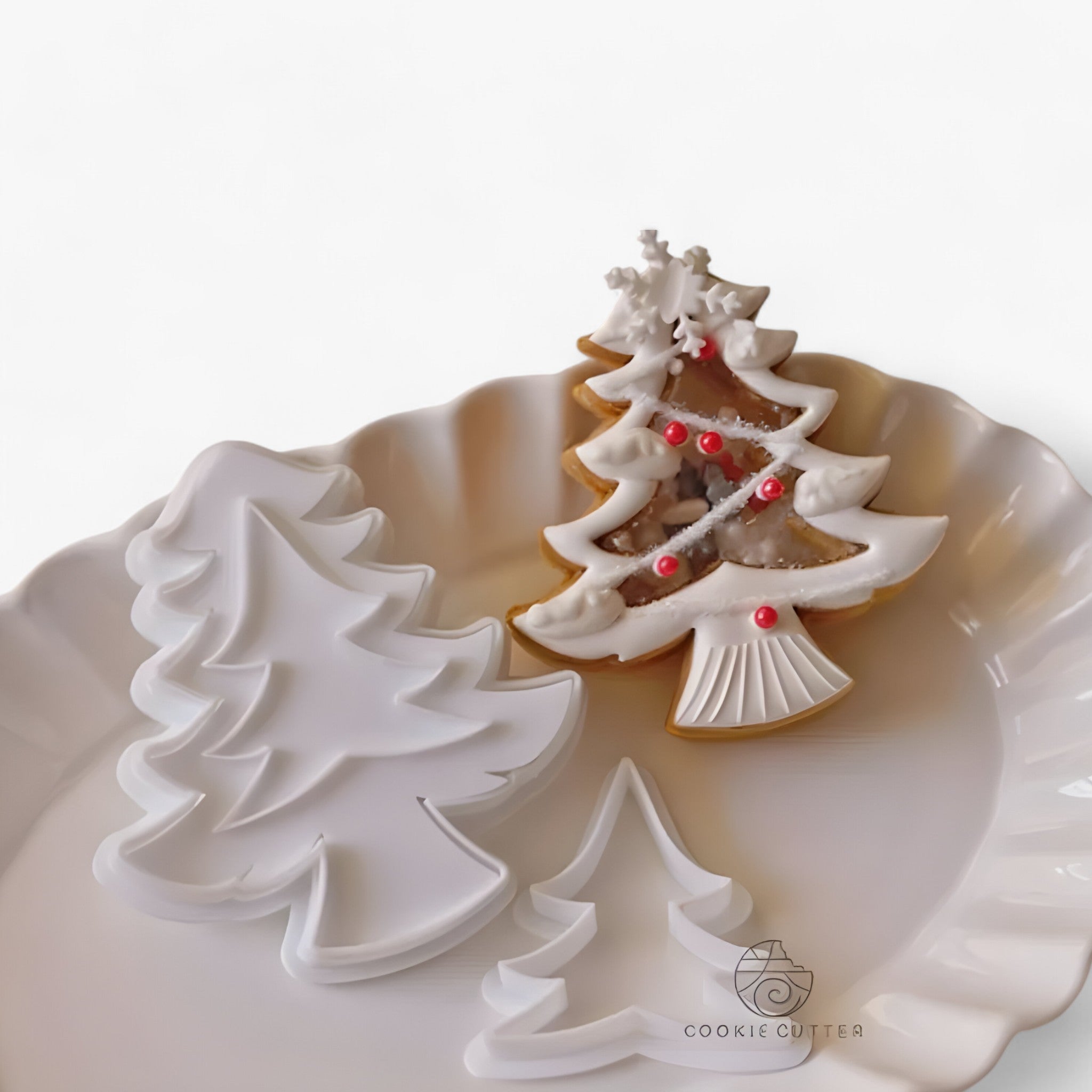 home & garden : Kerstkoekjesvormers en Stempels - Gemakkelijk en Creatief Feestelijk Bakken in kerstboom van Pantino