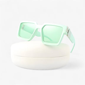 Sunglasses : Vintage Vierkante Zonnebril voor Heren - Wit Zilver in Lichtgroen geen doosje van Pantino