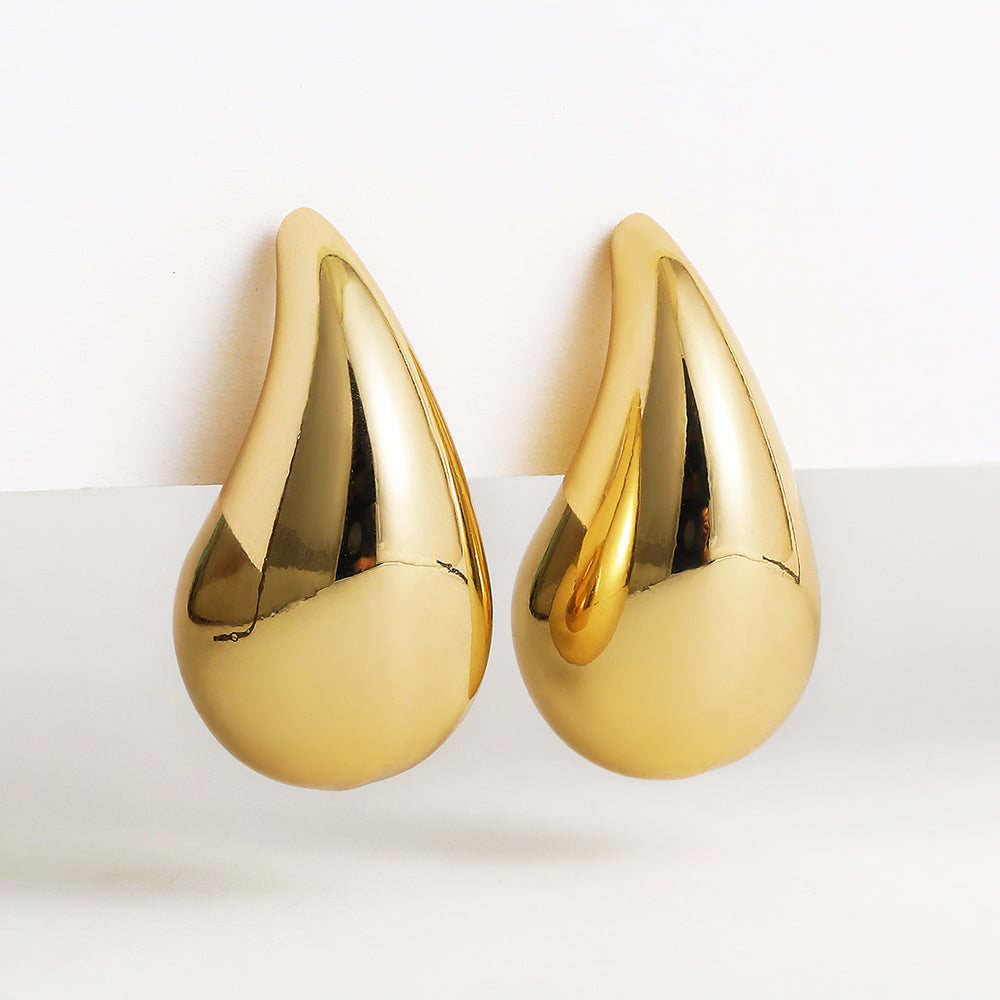 Earrings : Luxe Drop Oorbellen Dames Goud - Elegante Bengelhanger - Goudkleurig in Goud van Pantino