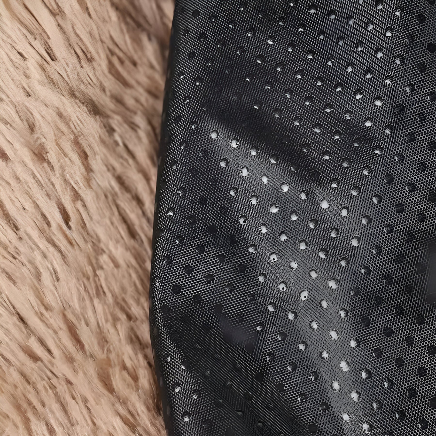 pets : Fido Fluff - Pluizig en Comfortabel Hondenbed in van Pantino