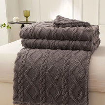 home & garden : FleeceBlanket - Warme Deken van Reistextiel Fleece - Grijs in Donkergrijs van Pantino