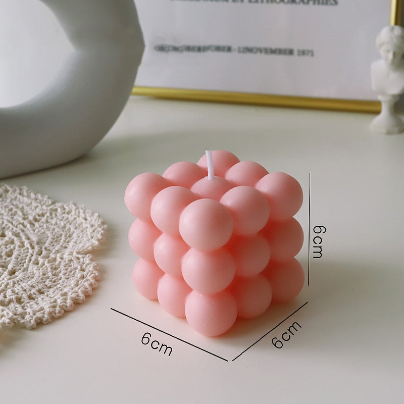home & garden : Bubble Glow Kaars Wit - Prachtig Trendy Interieur Decoratie - Soja Wax in Roze van Pantino