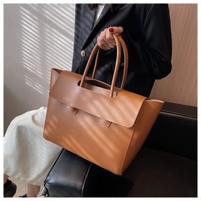 bags : Tote Bag Khaki - The Modern Muse Leer in van Pantino