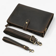 bags : Bruin Mini Tas met Polsband in Donkerbruin van Pantino