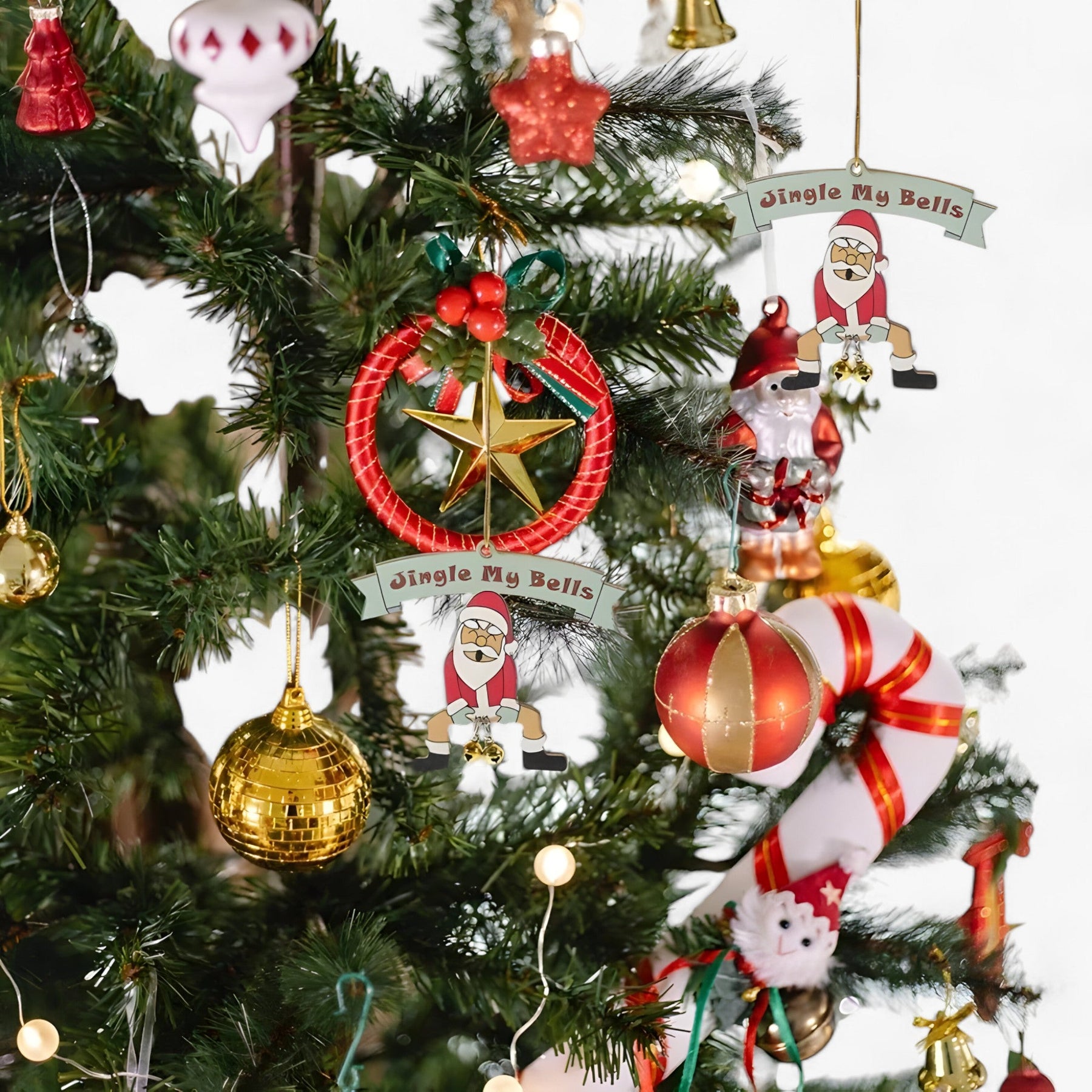 home & garden : Jingle My Bells - Grappige Kerstornament - Bel Hanger Kerstman voor Kerstboom en Nieuwjaarsdecoratie in van Pantino