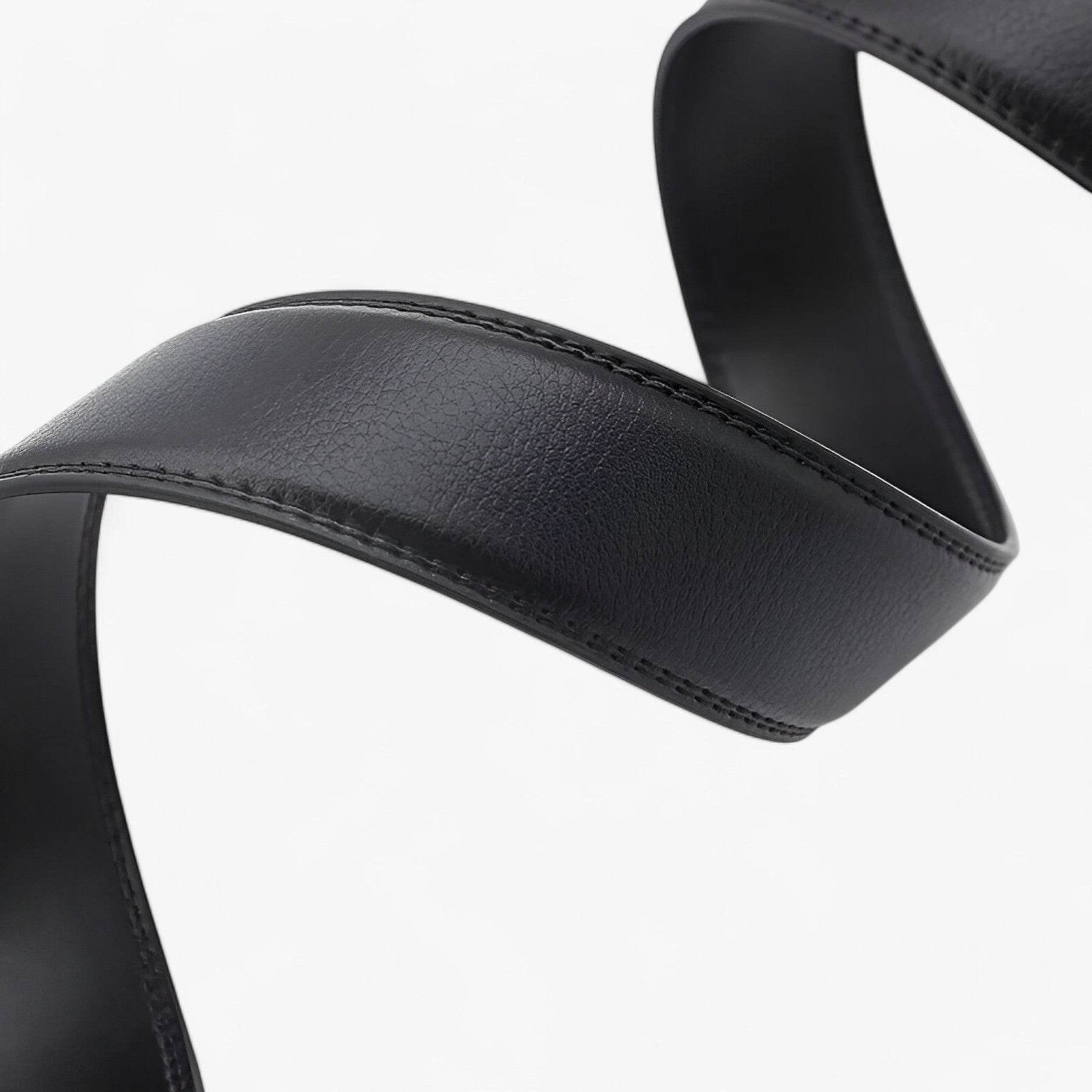 Belt : Leren Riem - Eigentijds en Elegant - Zwart in van Pantino