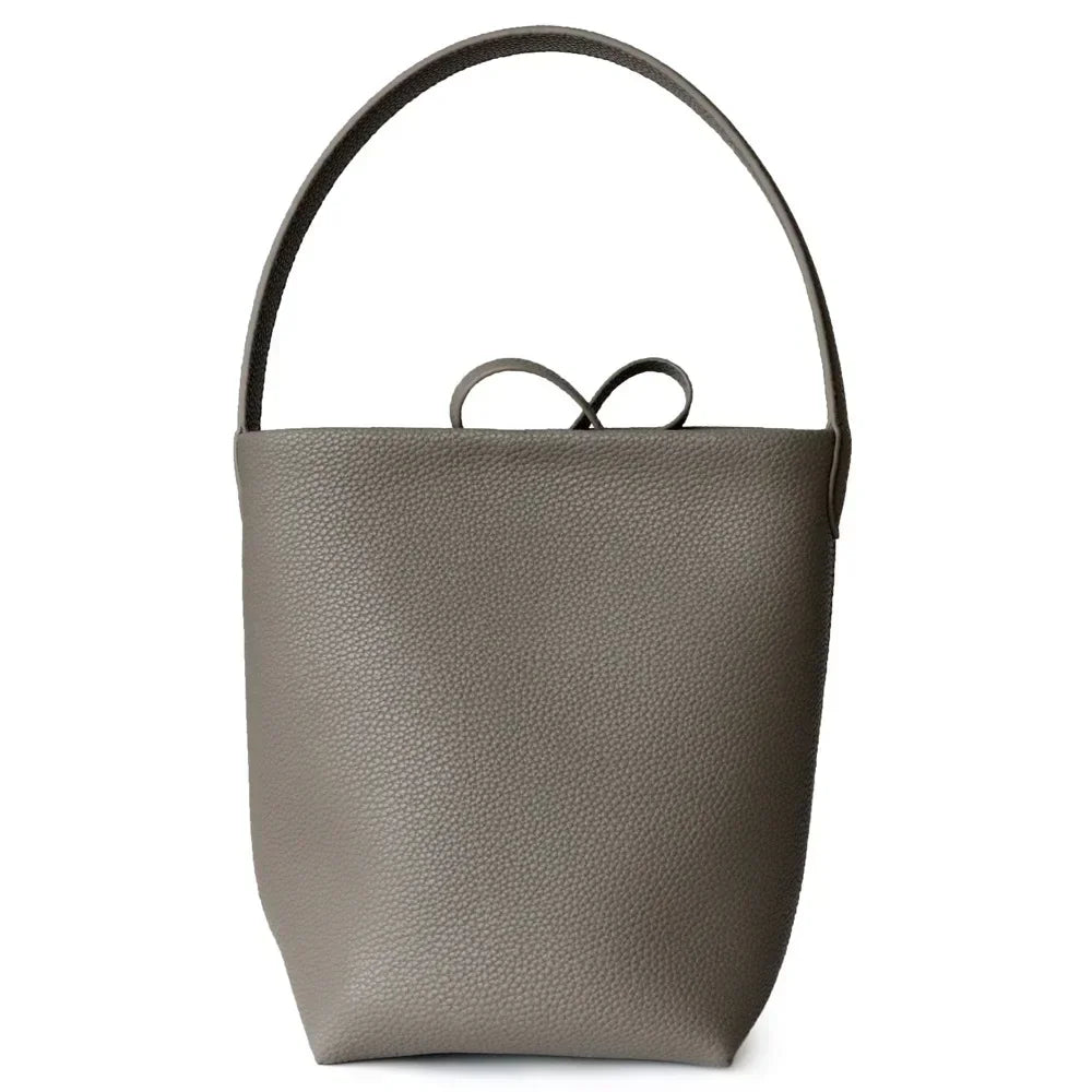 bags : Tote Bag Beige - Premium Leather in Gray van Pantino