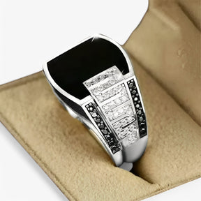 Ring : Ring Heren Goud - Elegante Herenring - Glanzend met Luxe Punkstijl in Argento van Pantino