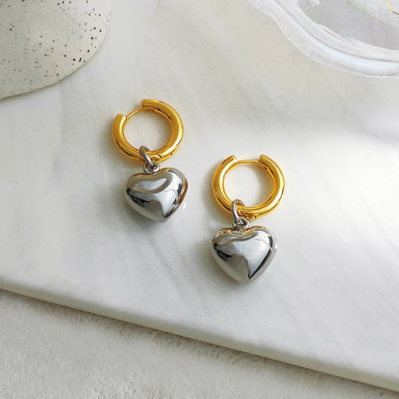 Earrings : Creolen Mit Herzanhänger - Goud in van Pantino